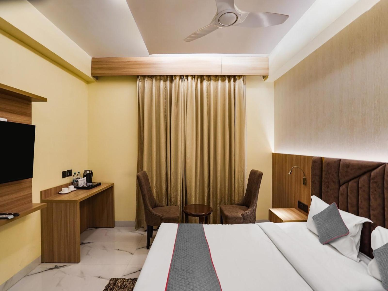 Hotel King Plaza Near Delhi Airport New Delhi
